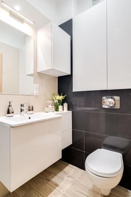 Apartment Sukiennice 1 Rynek Ratusz Wyjatkowa Lokalizacja Wroclaw
